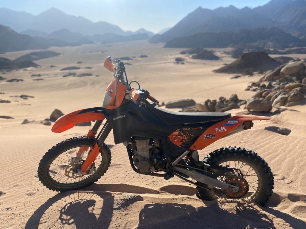 Real riders. Real desert. Real adventure.